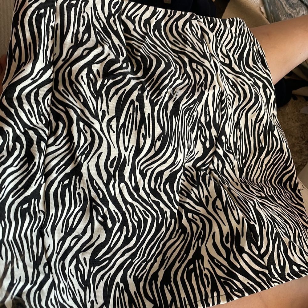 Brand new!! Shein Bundle! 14 items styles pictured guaranteed! in medium/Small